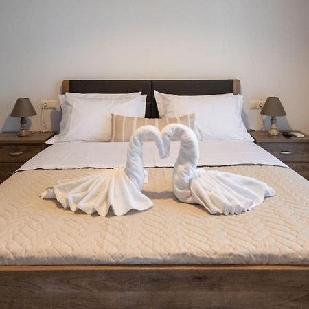 Fotini Apartments Preveza Bagian luar foto