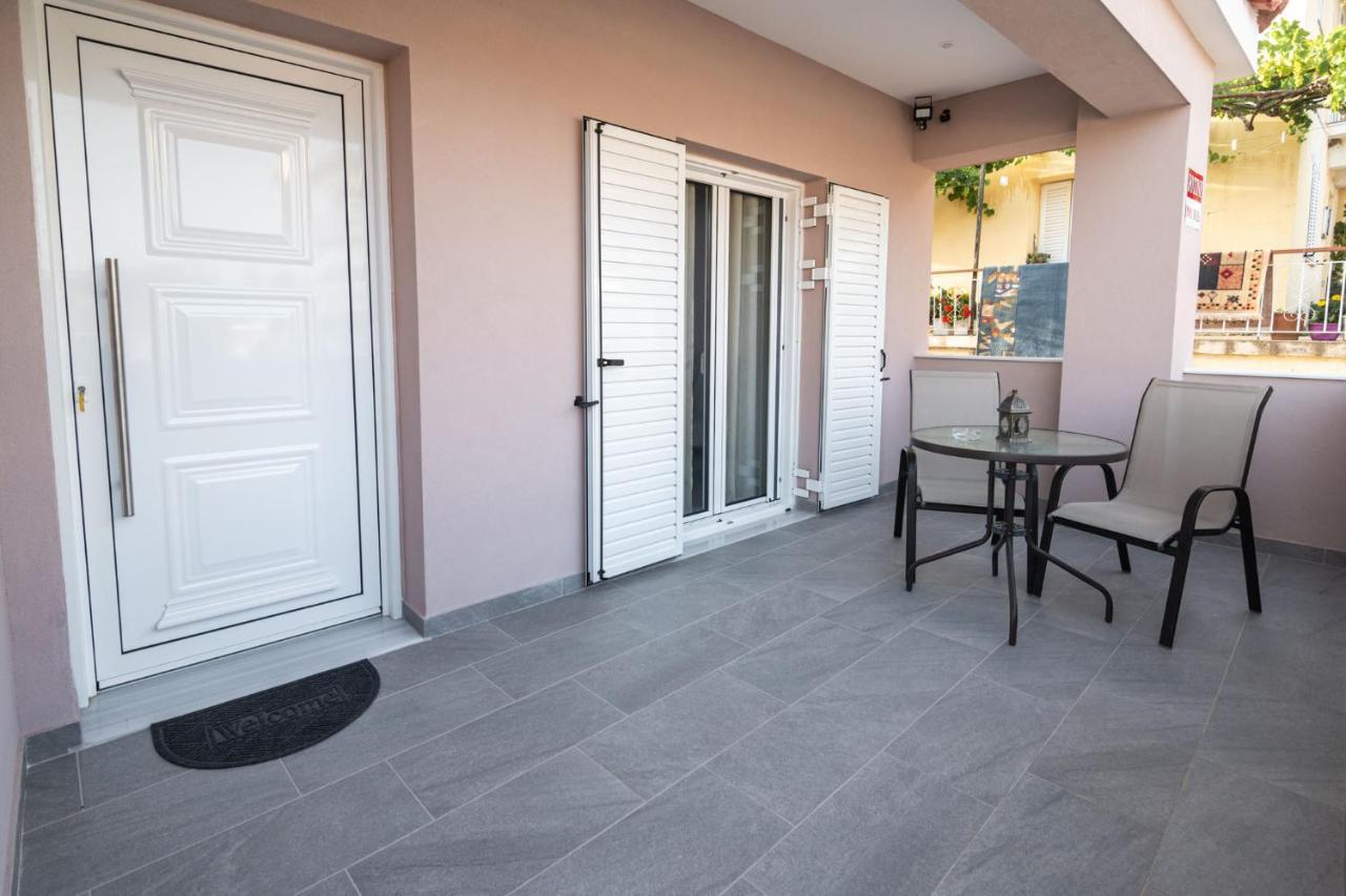 Fotini Apartments Preveza Bagian luar foto