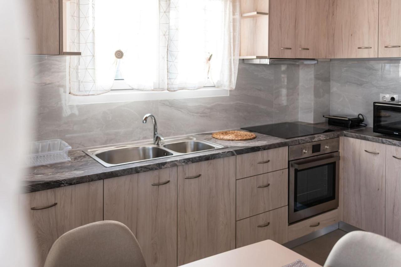 Fotini Apartments Preveza Bagian luar foto