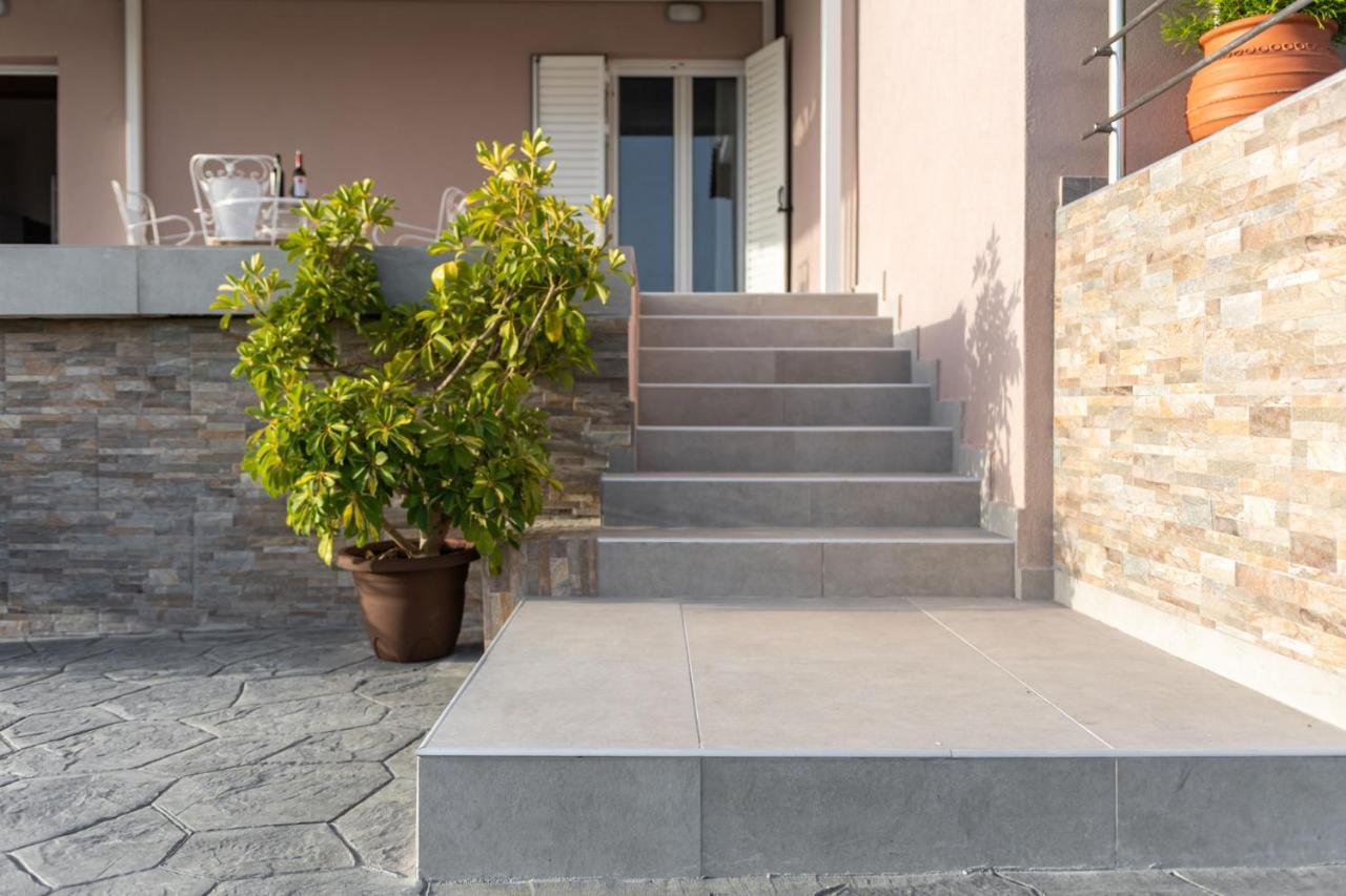 Fotini Apartments Preveza Bagian luar foto